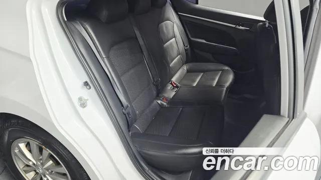 2019 Hyundai The New Avante AD 1.6 Diesel Sold VIN KMHD741UGKU896687 – photo 16 2019 Hyundai The New Avante AD 1.6 Diesel Sold VIN KMHD741UGKU896687 – photo 16
