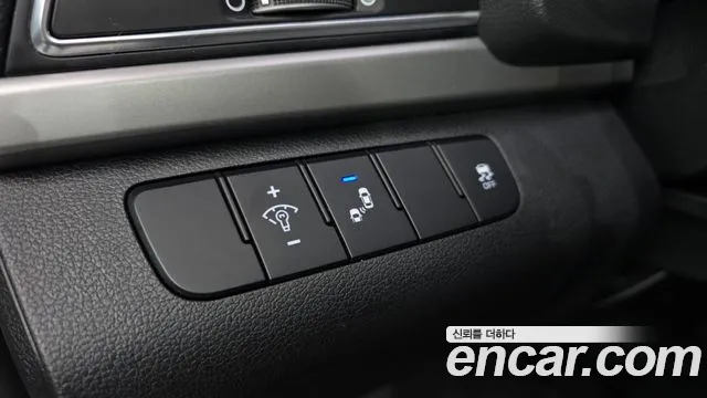 2017 Hyundai Avante AD 1.6 GDI Modern Sold VIN KMHD841DBHU408720 – photo 12