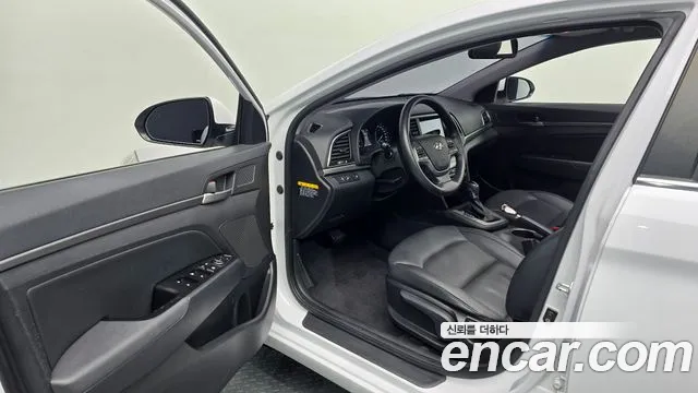 2017 Hyundai Avante AD 1.6 GDI Modern Sold VIN KMHD841DBHU408720 – photo 17