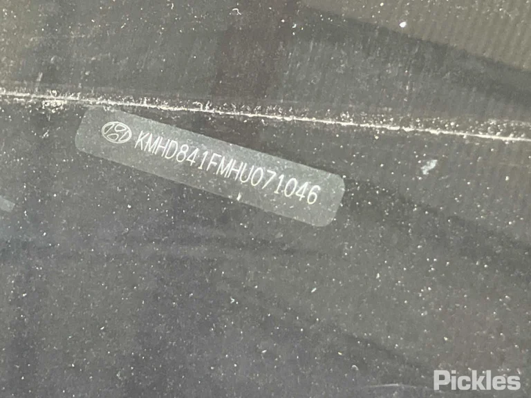 2016 Hyundai Elantra Damaged VIN KMHD841FMHU071046 – interior seats