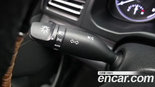 2020 Hyundai The New Avante Ad 1.6 Lpi Sold VIN KMHD841LBLU945170 – front exterior