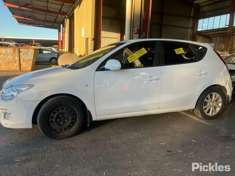 2008 Hyundai i30 Used VIN KMHDC51ER8U104215 – photo 30