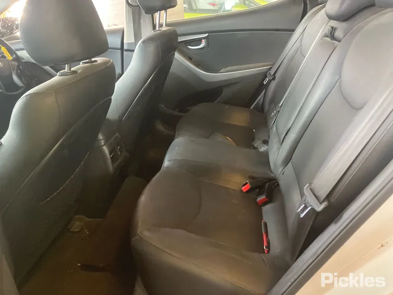 2015 Hyundai Elantra Used VIN KMHDH41EMFU535087 – photo 18