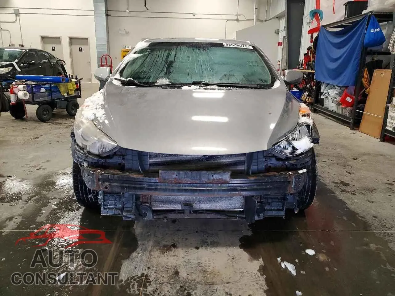 2013 HYUNDAI ELANTRA Damaged VIN KMHDH6AE6DU021422 – interior seats