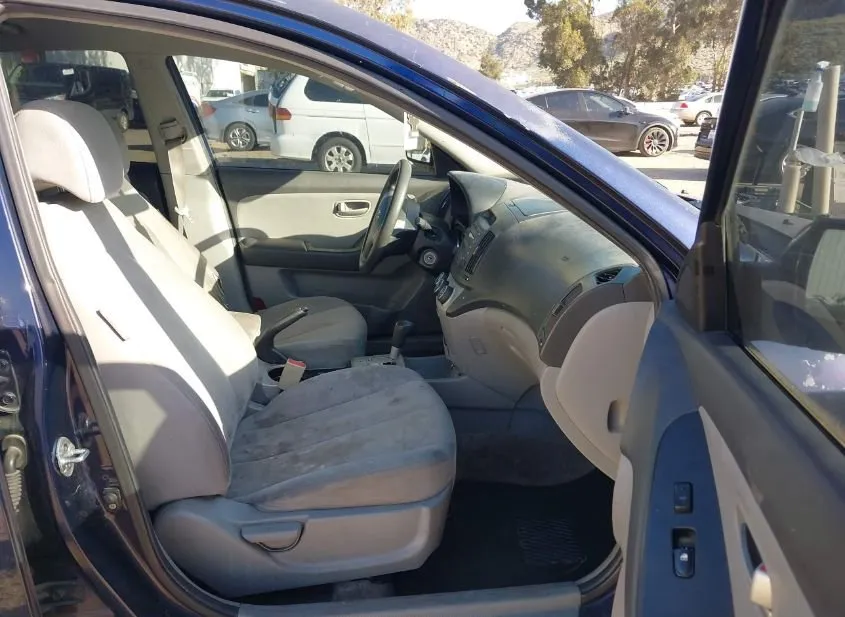 2008 HYUNDAI Elantra Used VIN KMHDU46D08U323231 – interior seats