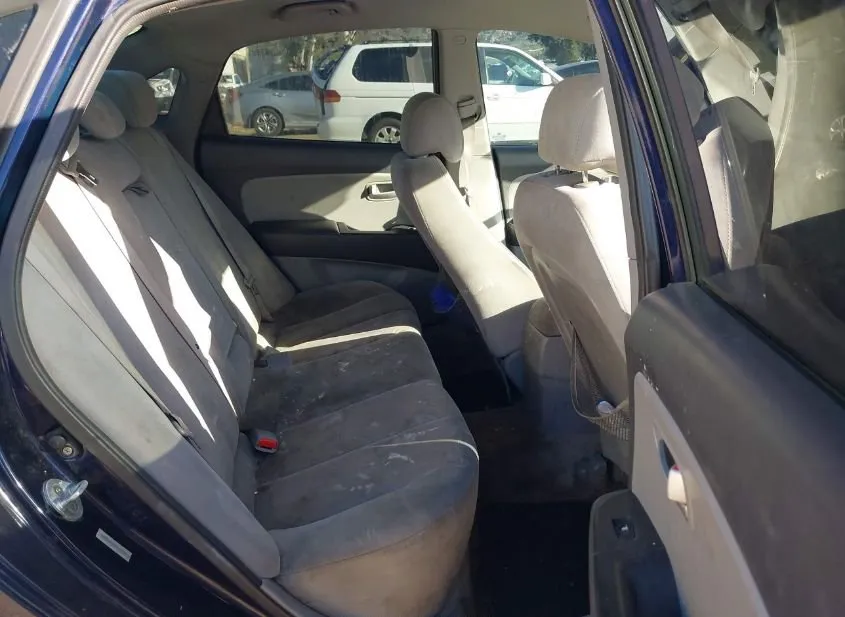 2008 HYUNDAI Elantra Used VIN KMHDU46D08U323231 – exterior detail