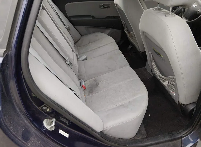 2010 HYUNDAI Elantra Used VIN KMHDU4AD6AU009869 – exterior detail
