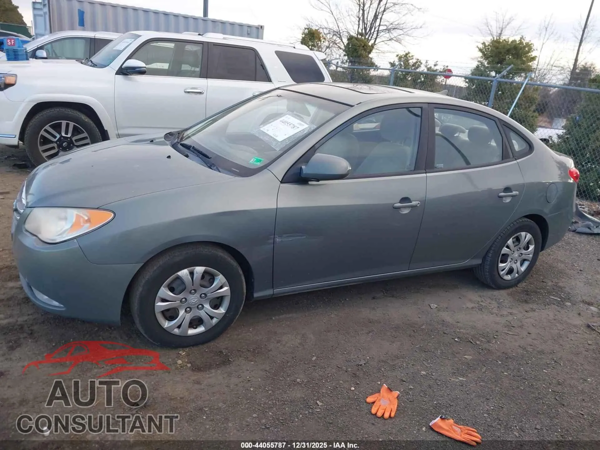 2010 HYUNDAI ELANTRA Damaged VIN KMHDU4ADXAU071565 – engine bay