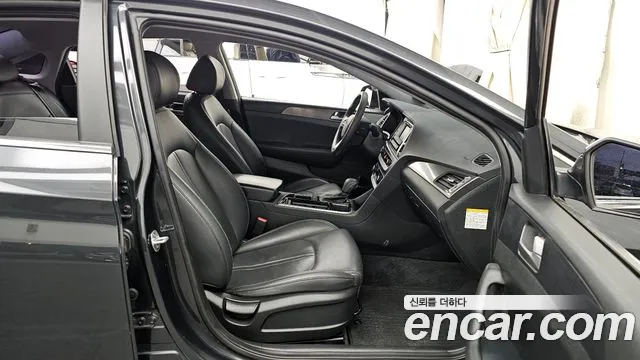 2018 Hyundai Sonata New Rise Hybrid Smart Sold VIN KMHE2413BJA074480 – rear exterior