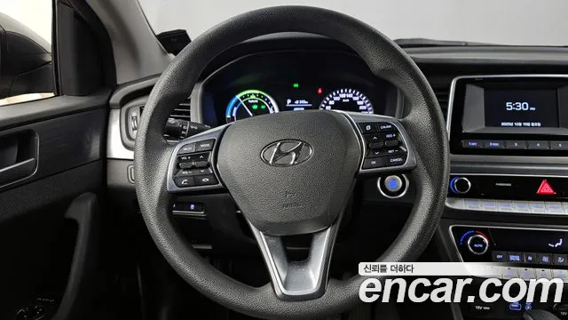 2018 Hyundai Sonata New Rise Hybrid Smart Sold VIN KMHE2413BJA074480 – photo 19