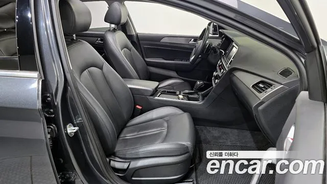 2018 Hyundai Sonata New Rise 1.6 Turbo Smart Sold VIN KMHE2416GJA398268 – photo 20