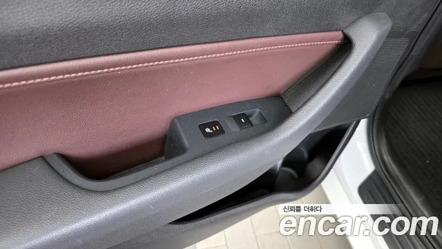 2017 Hyundai Lf Sonata 2.0 Care+ Sold VIN KMHE241CBHA314366 – front exterior