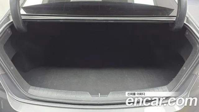 2018 Hyundai Sonata New Rise 2.0 Smart Sold VIN KMHE241CBJA351026 – side profile