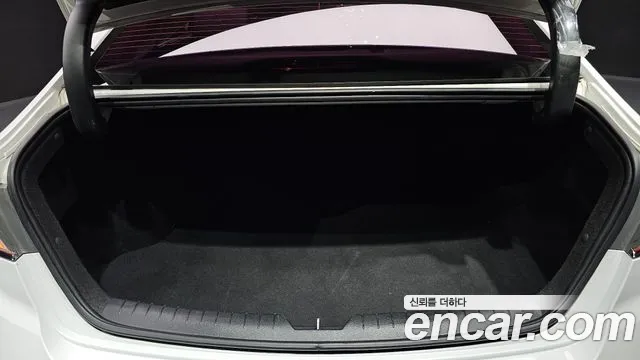 2018 Hyundai Sonata New Rise 2.0 Smart Sold VIN KMHE241CBJA351763 – dashboard