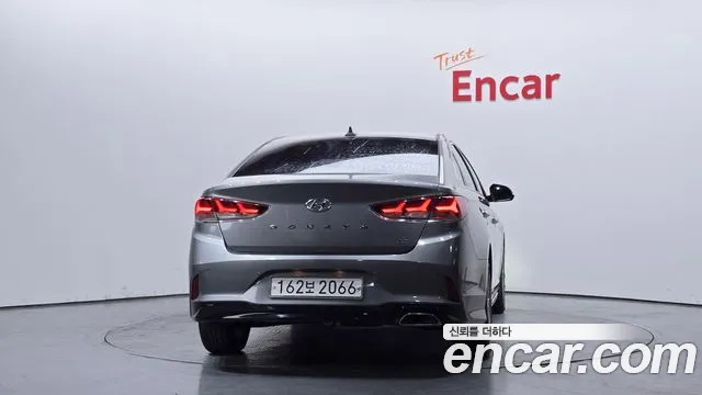 2018 Hyundai Sonata New Rise 2.0 Smart Sold VIN KMHE241CBJA351990 – interior seats
