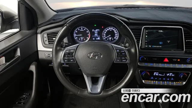 2018 Hyundai Sonata New Rise 2.0 Smart Sold VIN KMHE241CBJA370656 – photo 17