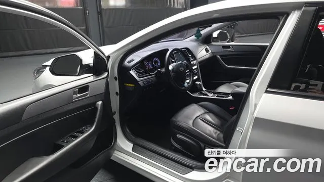 2019 Hyundai Sonata New Rise 2.0 Smart Spicial Sold VIN KMHE241CBKA533017 – front exterior