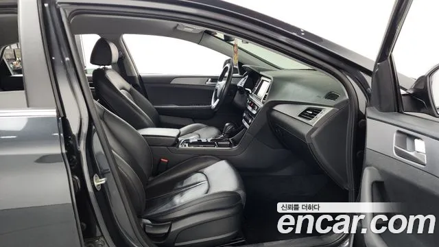 2019 Hyundai Sonata New Rise 2.0 Smart Choice Sold VIN KMHE241CBKA540760 – engine bay