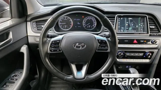2019 Hyundai Sonata New Rise 2.0 Smart Choice Sold VIN KMHE241CBKA543550 – front exterior 2019 Hyundai Sonata New Rise 2.0 Smart Choice Sold VIN KMHE241CBKA543550 – front exterior