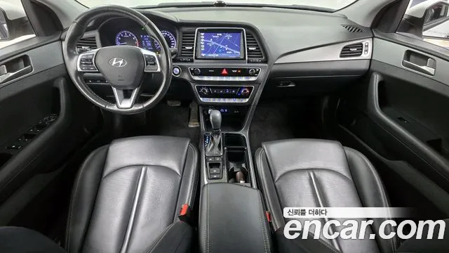 2019 Hyundai Sonata New Rise 2.0 Smart Choice Sold VIN KMHE241CBKA546740 – exterior detail