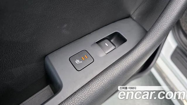 2017 Hyundai LF Sonata Hybrid 2.0 HEV Sold VIN KMHE3413BHA061121 – rear exterior