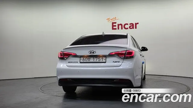 2017 Hyundai LF Sonata Hybrid 2.0 HEV Sold VIN KMHE3413BHA061121 – photo 16