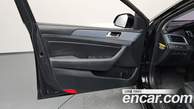 2017 Hyundai LF Sonata Hybrid 2.0 HEV Sold VIN KMHE3413BHA064305 – photo 20