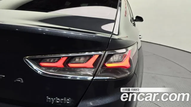 2018 Hyundai Sonata New Rise Hybrid Premium Sold VIN KMHE3413BJA068405 – photo 17