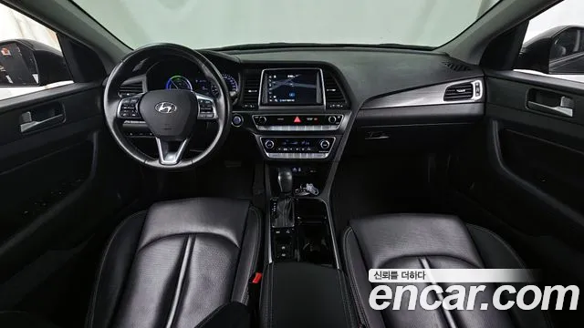 2018 Hyundai Sonata New Rise Hybrid Modern Sold VIN KMHE3413BJA070321 – rear exterior 2018 Hyundai Sonata New Rise Hybrid Modern Sold VIN KMHE3413BJA070321 – rear exterior