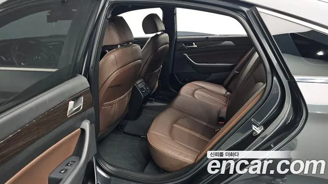 2018 Hyundai Sonata New Rise Hybrid Premium Sold VIN KMHE3413BJA071547 – front exterior