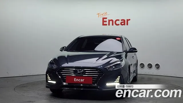 2019 Hyundai Sonata New Rise Hybrid Modern Sold VIN KMHE3413BKA089602 – trunk area 2019 Hyundai Sonata New Rise Hybrid Modern Sold VIN KMHE3413BKA089602 – trunk area