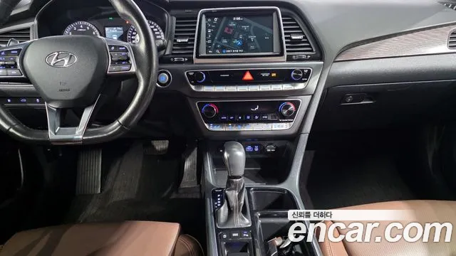 2018 Hyundai Sonata New Rise 1.6 Turbo Modern Sold VIN KMHE3416GJA370447 – rear exterior 2018 Hyundai Sonata New Rise 1.6 Turbo Modern Sold VIN KMHE3416GJA370447 – rear exterior