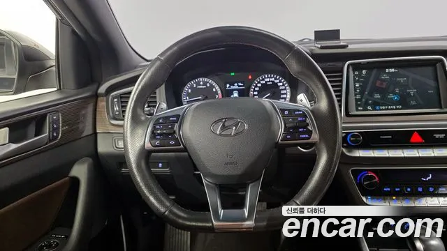 2018 Hyundai Sonata New Rise 1.6 Turbo Modern Sold VIN KMHE3416GJA370447 – photo 19 2018 Hyundai Sonata New Rise 1.6 Turbo Modern Sold VIN KMHE3416GJA370447 – photo 19