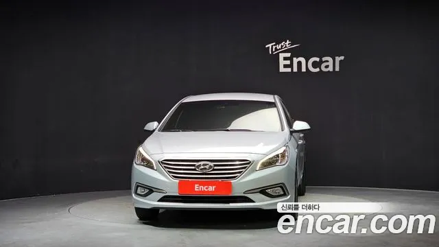 2017 Hyundai LF Sonata LPI TAXI Sold VIN KMHE341DBHA364535 – exterior detail