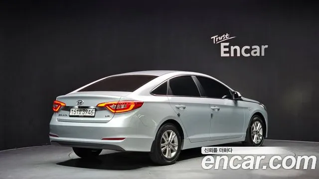 2017 Hyundai LF Sonata LPI TAXI Sold VIN KMHE341DBHA364535 – photo 12