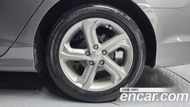 2018 Hyundai Sonata New Rise LPI Premium Sold VIN KMHE341DBJA374614 – engine bay