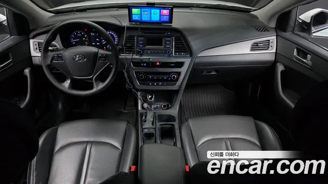 2018 Hyundai LF Sonata LPI TAXI Sold VIN KMHE341DBJA434887 – photo 12