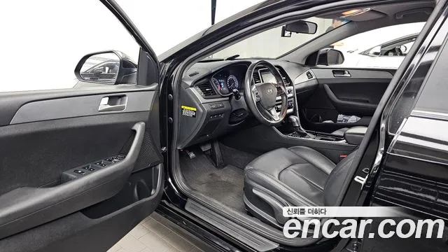 2018 Hyundai Sonata New Rise LPI Style Sold VIN KMHE341DBJA435903 – rear exterior 2018 Hyundai Sonata New Rise LPI Style Sold VIN KMHE341DBJA435903 – rear exterior