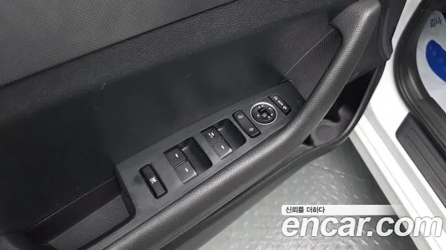 2019 Hyundai Sonata New Rise LPI Style Sold VIN KMHE341DBKA501802 – exterior detail 2019 Hyundai Sonata New Rise LPI Style Sold VIN KMHE341DBKA501802 – exterior detail
