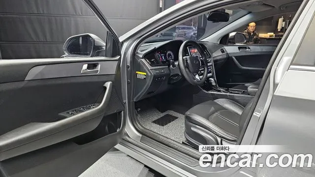 2019 Hyundai Sonata New Rise LPI Style Sold VIN KMHE341DBKA521596 – rear exterior