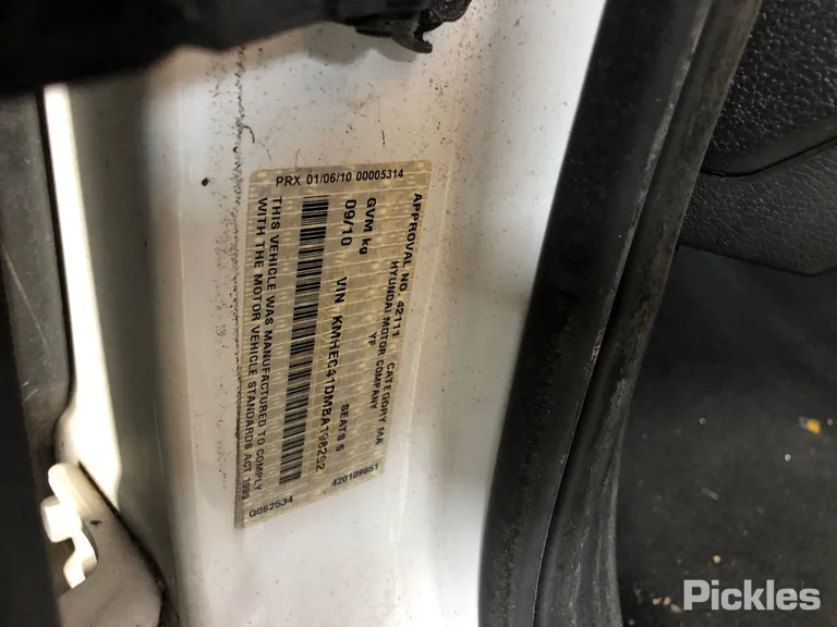 2010 Hyundai i45 Used VIN KMHEC41DMBA198292 – undercarriage 2010 Hyundai i45 Used VIN KMHEC41DMBA198292 – undercarriage