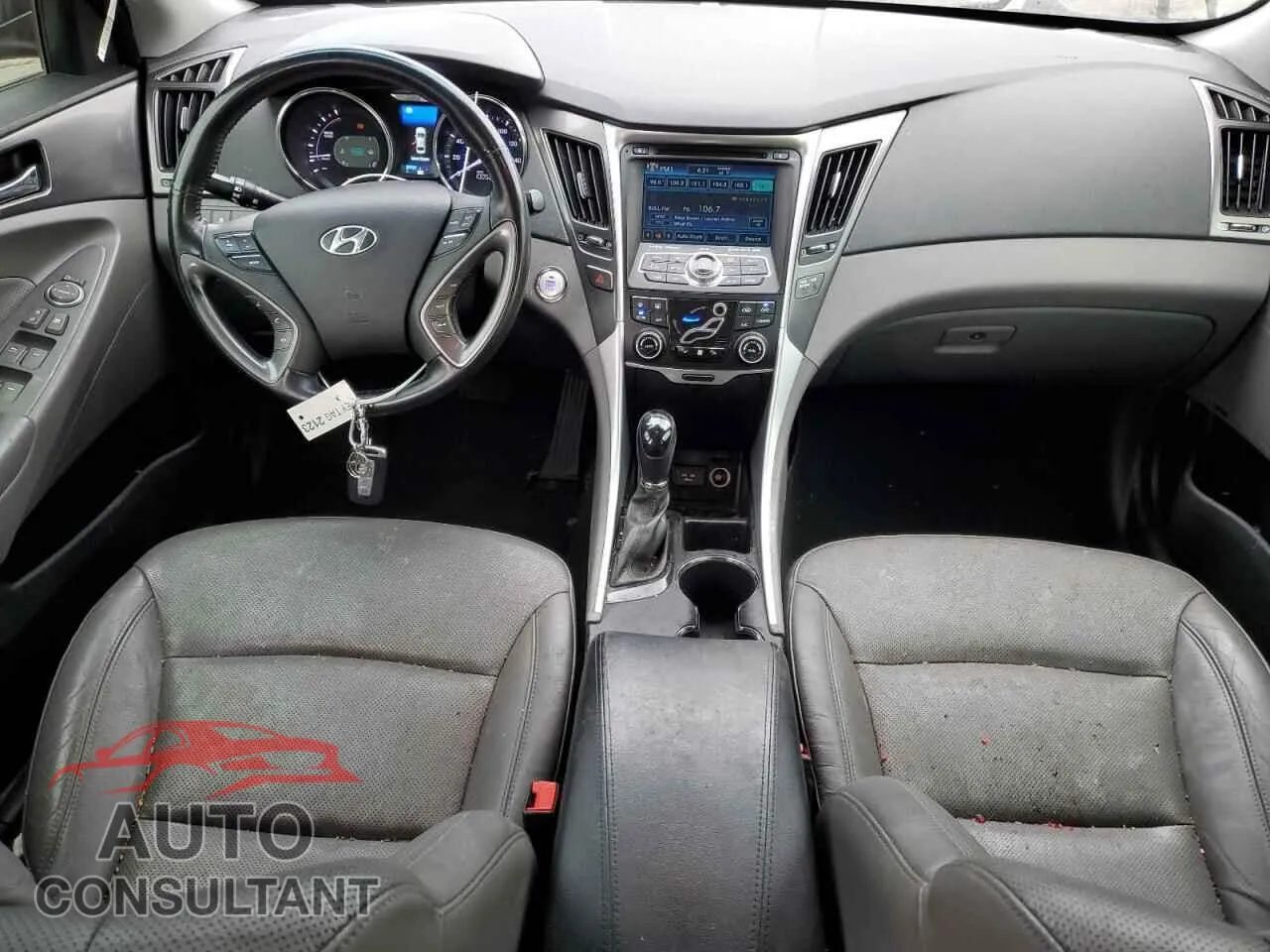 2013 HYUNDAI SONATA Damaged VIN KMHEC4A43DA083294 – undercarriage