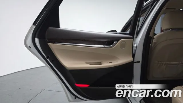 2018 Hyundai Grandeur IG Hybrid Premium Sold VIN KMHF1413BJA014883 – rear exterior