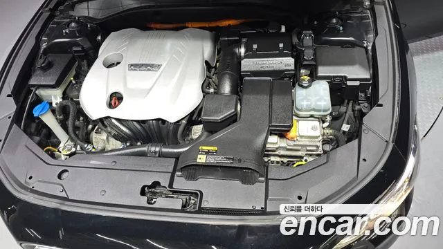 2018 Hyundai Grandeur IG Hybrid Premium Sold VIN KMHF1413BJA023377 – photo 14