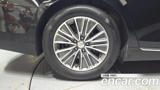 2018 Hyundai Grandeur IG Hybrid Premium Sold VIN KMHF1413BJA023377 – photo 20