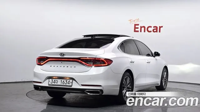 2017 Hyundai Grandeur IG 2.4 Premium Sold VIN KMHF141CBHA025854 – photo 14