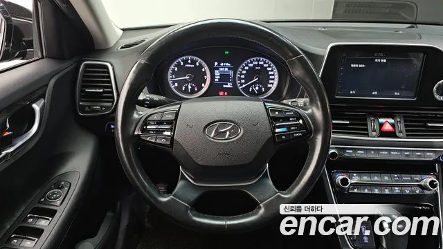 2017 Hyundai Grandeur Ig 2.4 Modern Sold VIN KMHF141CBHA038620 – front exterior