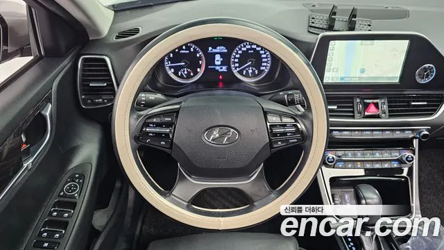 2017 Hyundai Grandeur IG 2.4 Premium Sold VIN KMHF141CBHA043157 – photo 15