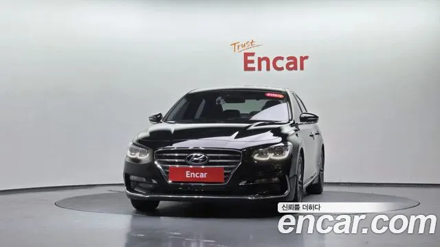 2018 Hyundai Grandeur IG 2.4 Premium Sold VIN KMHF141CBJA046009 – interior seats