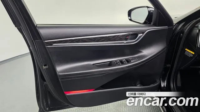 2018 Hyundai Grandeur IG 2.4 Premium Sold VIN KMHF141CBJA046009 – undercarriage